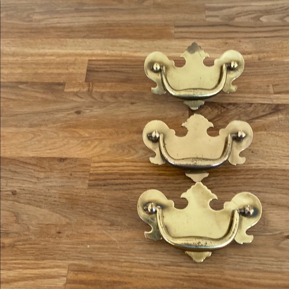 Chippendale brass drawer pulls  2 1/2" Centers - Picture 1 of 1